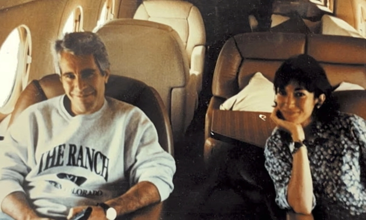 Bộ Tư pháp Mỹ bị cáo buộc âm thầm rút 16 tập tin khỏi hồ sơ Epstein - Báo VnExpress