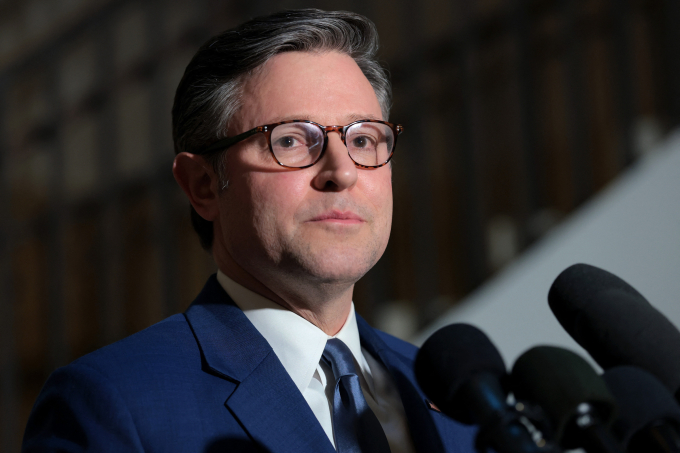 Chủ tịch Hạ viện Mike Johnson tại Đồi Capitol ngày 5/1. Ảnh: AFP