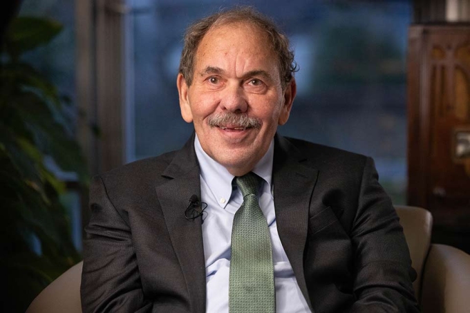 Ông Arthur Levine, hiệu trưởng Đại học Brandeis ở Massachusetts, Mỹ. Ảnh: Brandeis University