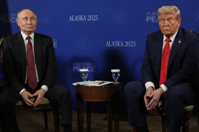Tổng thống Putin và Tổng thống Trump trong cuộc hội đàm tại Alaska, Mỹ hồi tháng 8/2025. Ảnh: AP