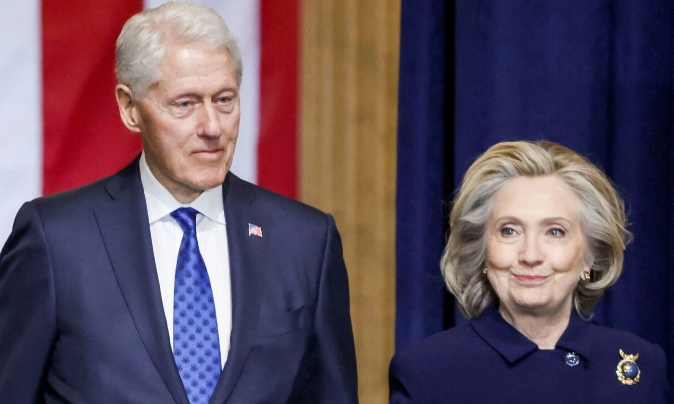 Sức ép khiến vợ chồng Clinton chấp nhận điều trần về Epstein - Báo VnExpress