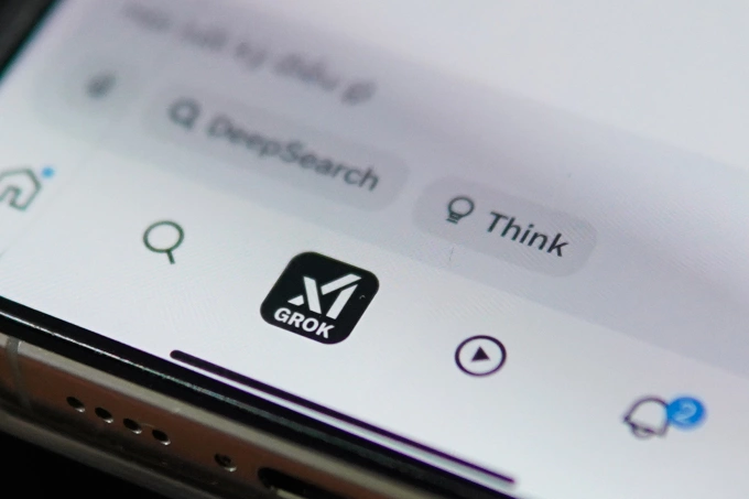 Giao diện AI Grok tích hợp trong X của Elon Musk. Ảnh: Lưu Quý
