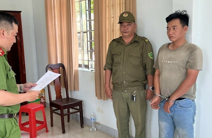 Cường bị bắt giữ sau khi gây án. Ảnh: Thái Hà