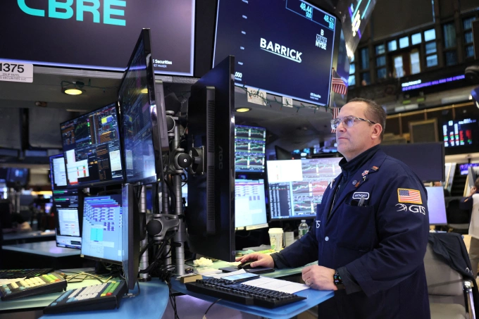 Nhà giao dịch tại sàn chứng khoán New York ngày 20/2. Ảnh: AFP