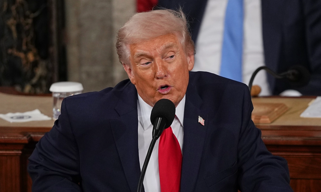 Ông Trump: Iran đang phát triển tên lửa có thể đe dọa Mỹ - Báo VnExpress