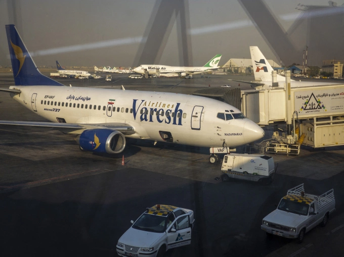 Phi cơ hãng hàng không Varesh Airlines của Iran tại sân bay Mehrabad, phía tây thủ đô Tehran tháng 10/2024. Ảnh: AFP