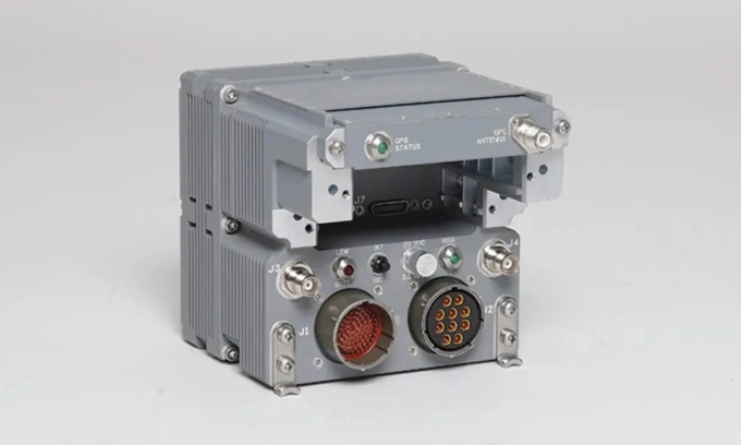 Bộ phát đáp của hệ thống IFF Mark XIIA. Ảnh: BAE Systems