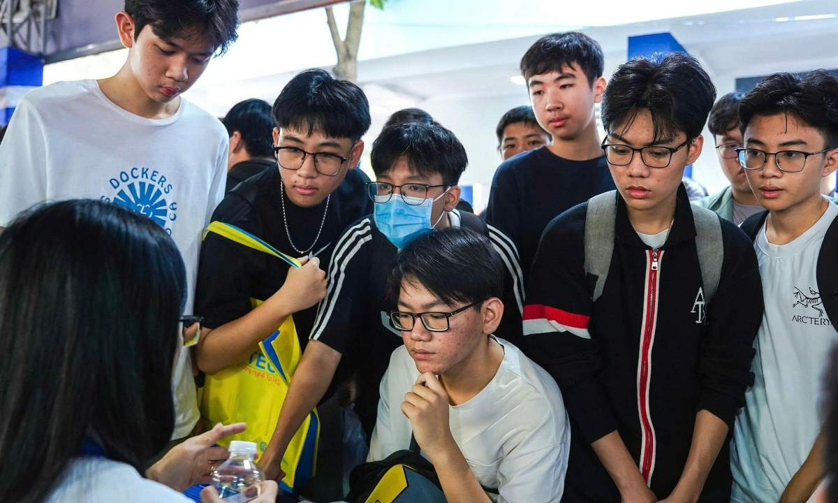 Quy đổi hay cộng điểm ưu tiên với IELTS do đại học quyết định