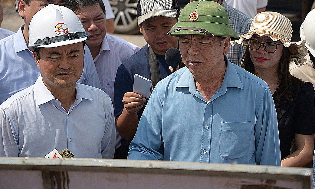 Bộ trưởng Xây dựng: Sớm mở rộng trục nối TP HCM - Long Thành lên 12 làn