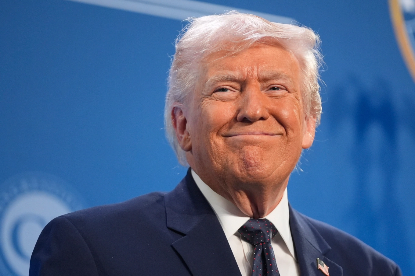 Tuyên bố trái ngược của ông Trump về kết thúc chiến sự Iran - Báo VnExpress