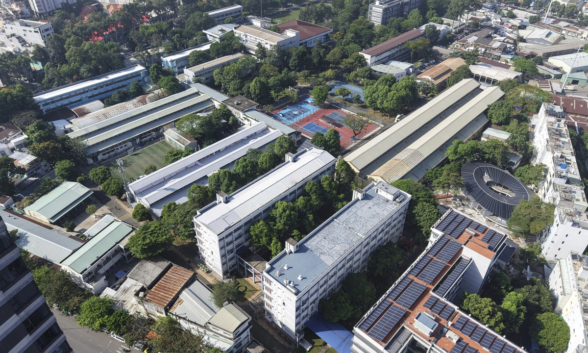 Bên trong khuôn viên hơn 14 ha của Đại học Bách khoa TP HCM