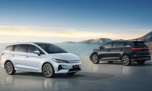 VinFast mở đặt cọc xe 7 chỗ đầu tiên tại Ấn Độ VinFast mở đặt cọc xe 7 chỗ đầu tiên tại Ấn Độ