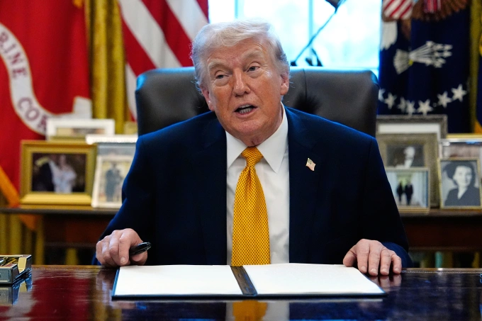 Tổng thống Donald Trump tại Nhà Trắng ngày 16/3. Ảnh: AP