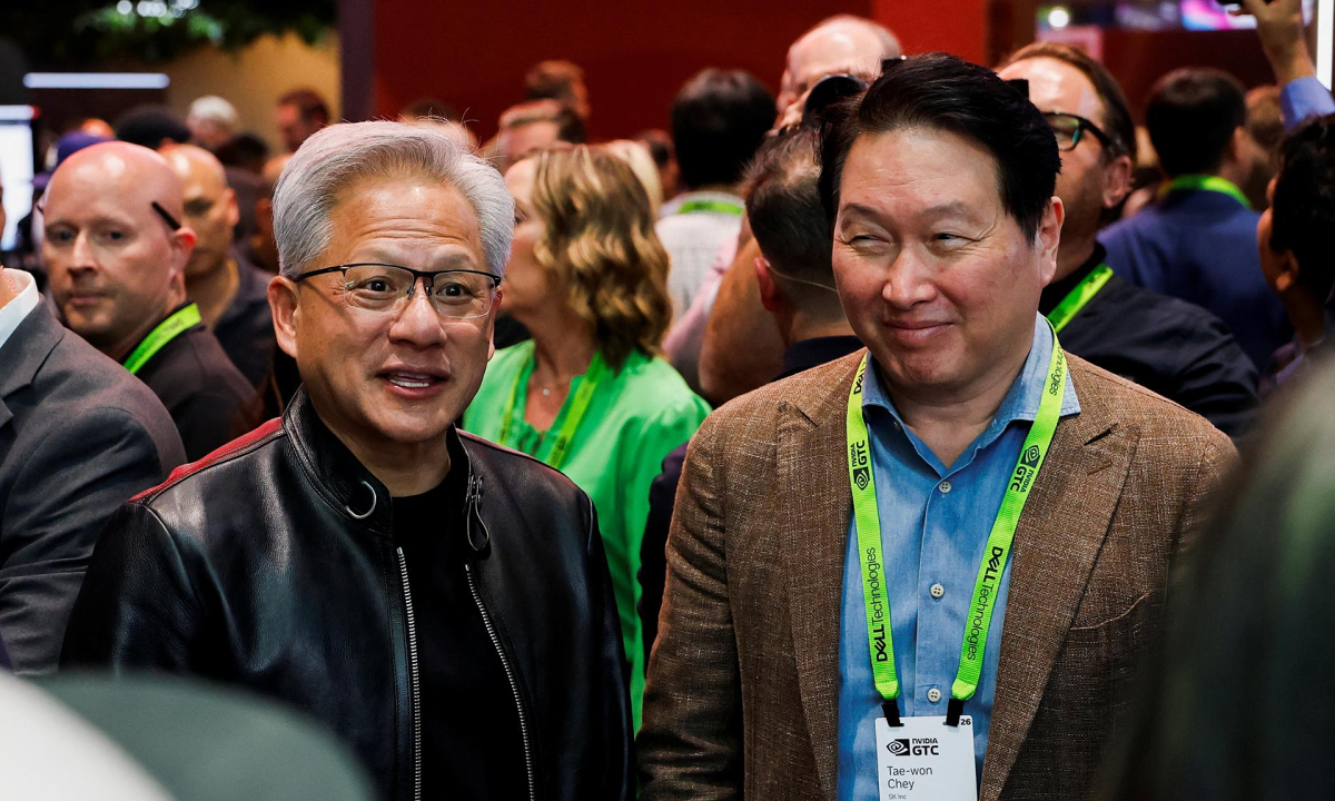 Tình trạng thiếu hụt chip nhớ 'kéo dài đến năm 2030'