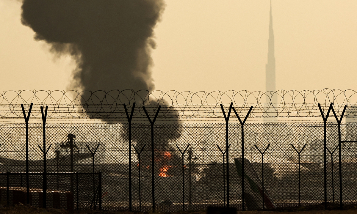 Iran yêu cầu UAE bồi thường