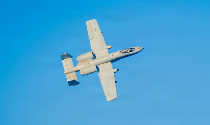 Cường kích A-10 Mỹ huấn luyện tại Trung Đông hồi đầu tháng 2. Ảnh: US Navy