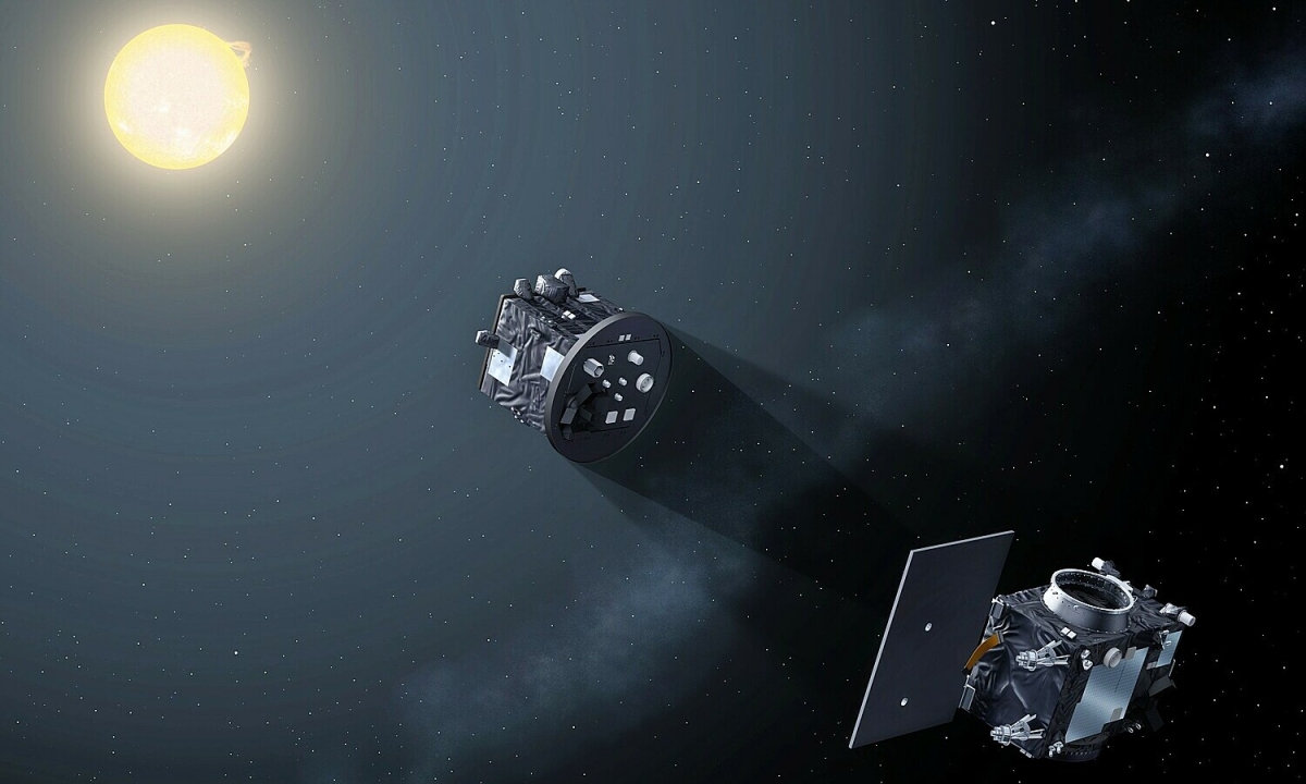 Vệ tinh nhật thực nhân tạo kết nối lại với Trái Đất