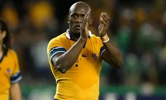 Cầu thủ huyền thoại Australia hầu tòa sau vụ gây rối 'biết là ai không?'