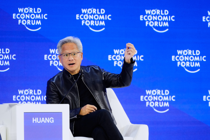Jensen Huang, CEO Nvidia, phát biểu tại Diễn đàn Kinh tế Thế giới ở Davos, Thụy Sĩ, ngày 21/1/2026. Ảnh: AP