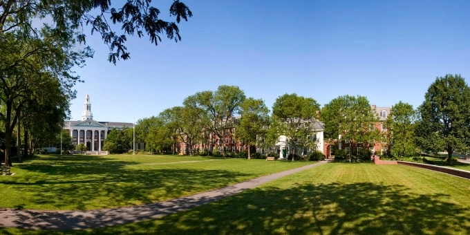 Khuôn viên trường Kinh doanh, Đại học Harvard. Ảnh: Harvard Business School Fanpage