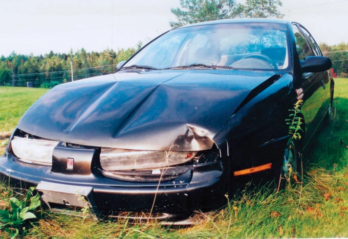 Chiếc xe hư hại của Maura Murray bị bỏ lại sau khi cô mất tích. Ảnh: New Hampshire League of Investigators