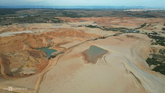 Mỏ titan của Công ty Hưng Thịnh tại xã Hòa Thắng đang tạm dừng khai thác do bị điều tra, ngày 17/1/2025. Ảnh:Việt Quốc