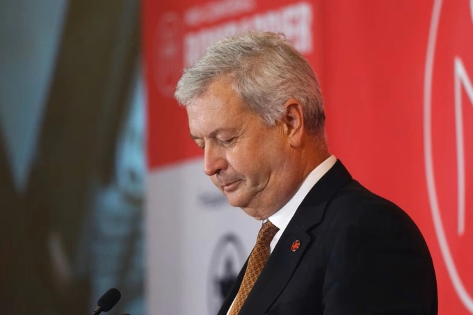 CEO Air Canada Michael Rousseau phát biểu tại Phòng Thương mại Montreal tháng 11/2021. Ảnh: Canadian Press