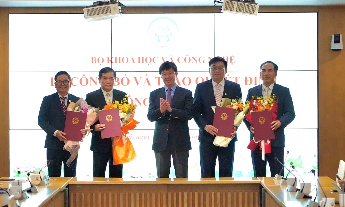 Bộ Khoa học và Công nghệ bổ nhiệm 4 cán bộ