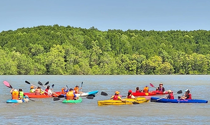 5 lý do chọn VM Green Paradise Cần Giờ để du lịch chạy bộ