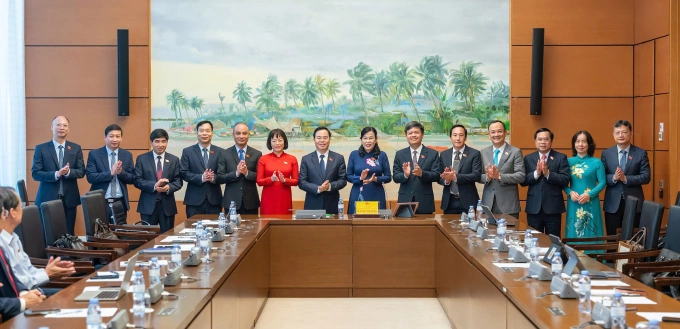 Thường trực Ủy ban Khoa học, Công nghệ và Môi trường khóa 16. Ảnh: Hoàng Phong