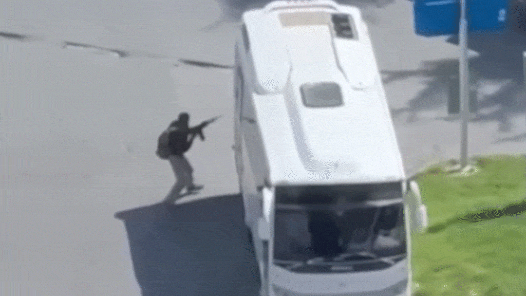 Đấu súng 10 phút trước lãnh sự quán Israel tại Thổ Nhĩ Kỳ