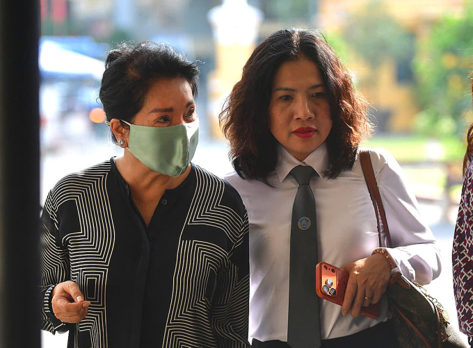 Bà Nguyễn Thị Như Loan đến dự tòa hôm nay. Ảnh: Thanhh Tùng