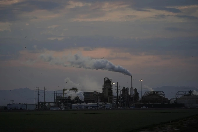 Bên ngoài nhà máy điện địa nhiệt Cal Energy Elmore gần Salton Sea tháng 7/2021. Ảnh: AP