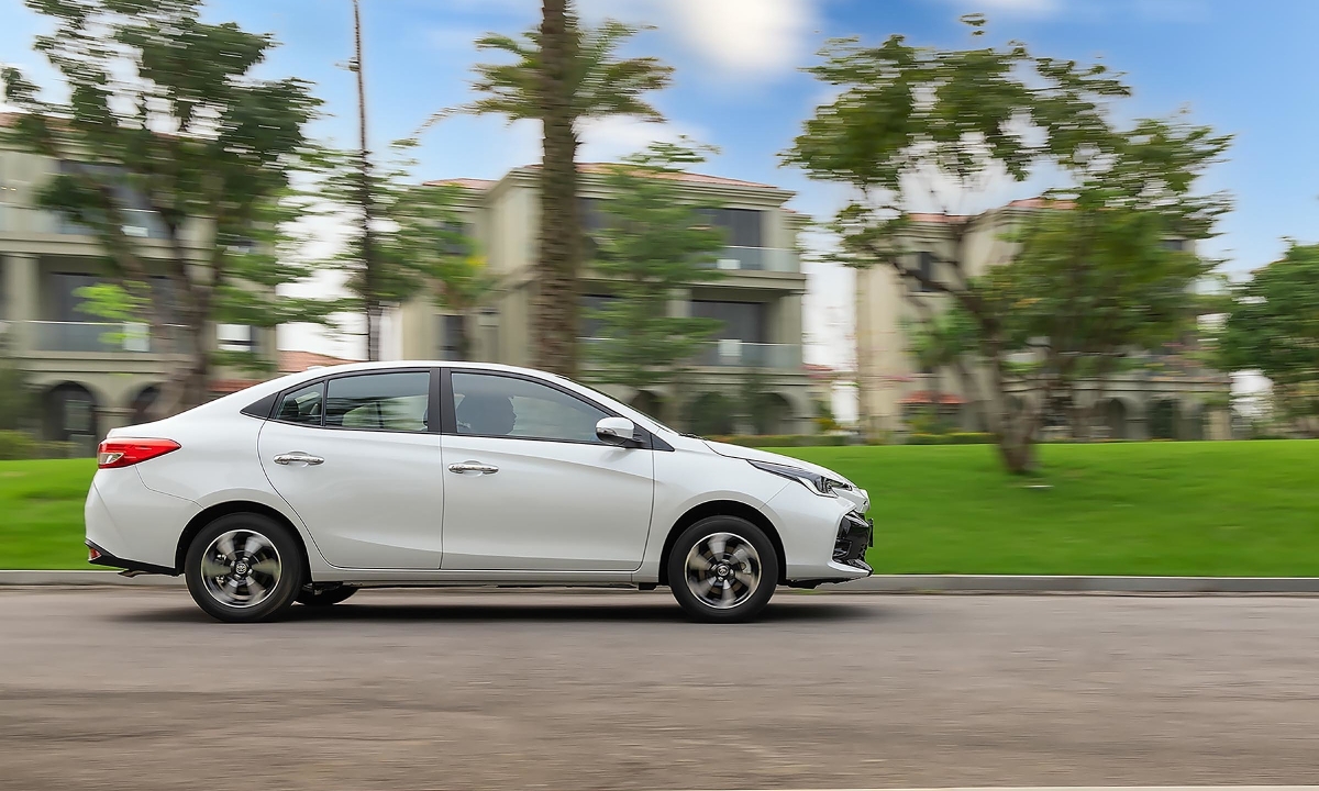 Sedan cỡ B hồi phục doanh số