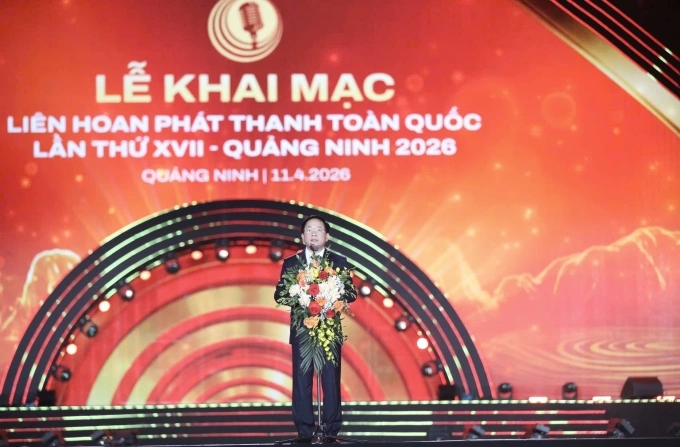 Trưởng ban Tuyên giáo và Dân vận Trung ương Trịnh Văn Quyết phát biểu tại lễ khai mạc Liên hoan Phát thanh toàn quốc lần thứ 17, tối 11/4. Ảnh: Báo Quảng Ninh