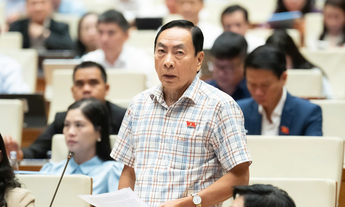 'Giãn dân, di dời cơ sở mới xử lý tận gốc ô nhiễm Hà Nội'