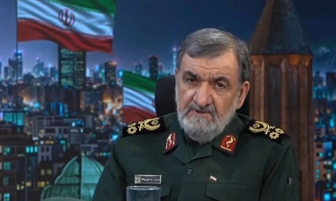 Ông Mohsen Rezaei phát biểu trên truyền hình hồi tháng 7/2025. Ảnh: Aawsat