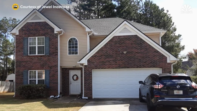 Căn nhà của gia đình Inostroza tại thành phố Newnan, bang Georgia, Mỹ. Ảnh: CNBC