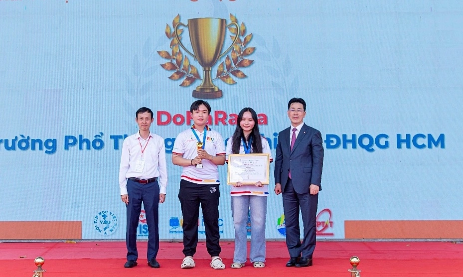 Hanwha Life đồng hành cùng cuộc thi 'Olympic Tin học 2026'