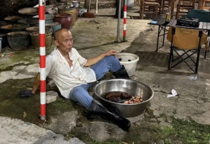 Tại sao chủ quán lẩu nổi tiếng ở Phật Sơn không tăng giá để 'đuổi' bớt khách?