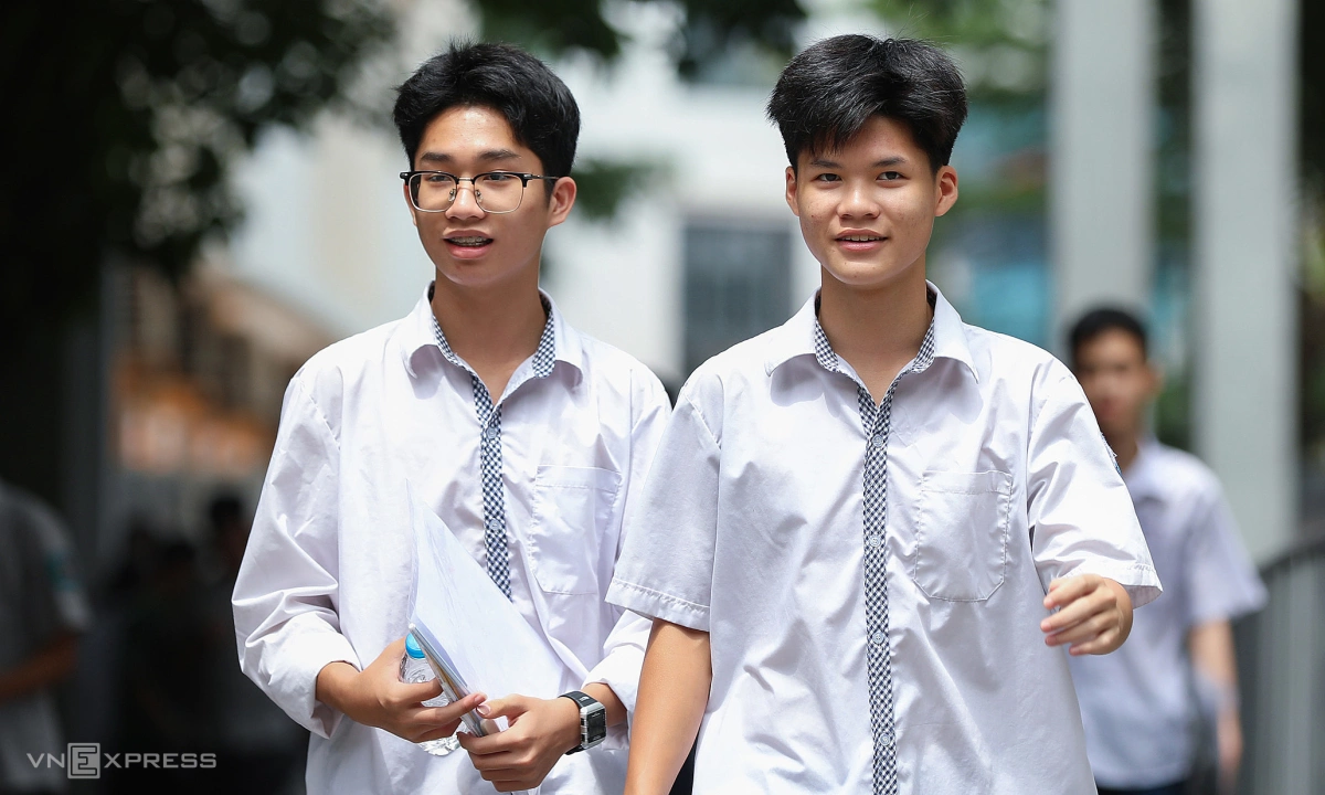 Tỷ lệ chọi lớp 10 công lập ở Hà Nội cao nhất 1/3,36