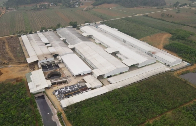 Nhà máy giặt là tại xã Thạch Quảng. Ảnh: Lam Sơn