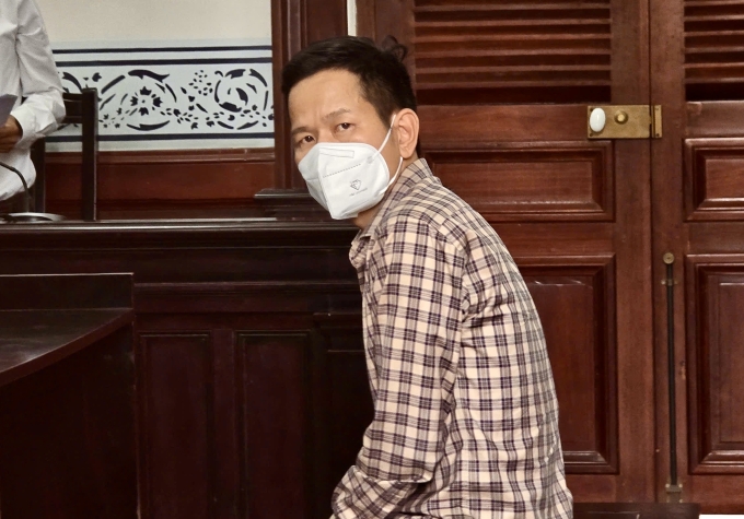 Bị cáo Trần Hữu Cường tại tòa hôm nay. Ảnh: Bình Nguyên