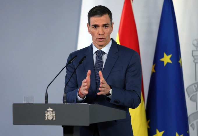 Thủ tướng Tây Ban Nha Pedro Sanchez tại cuộc họp báo ở Madrid ngày 20/3. Ảnh: AFP