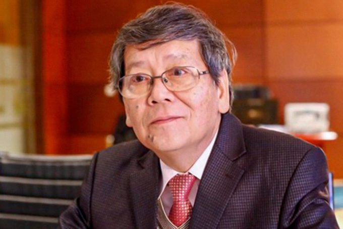 Ông Vũ Ngọc Hoàng trả lời phỏng vấn VnExpress khi đang giữ chức Phó Ban Tuyên giáo Trung ương, tháng 1/2016. Ảnh: Nhật Minh