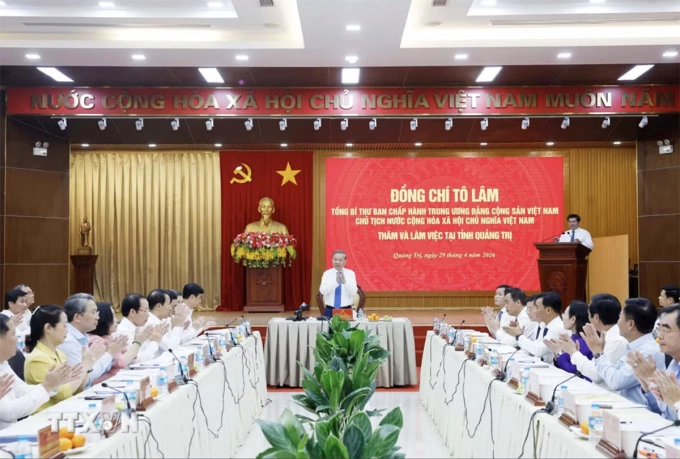 Tổng Bí thư, Chủ tịch nước Tô Lâm làm việc với Ban Thường vụ Tỉnh ủy Quảng Trị. Ảnh: TTXVN