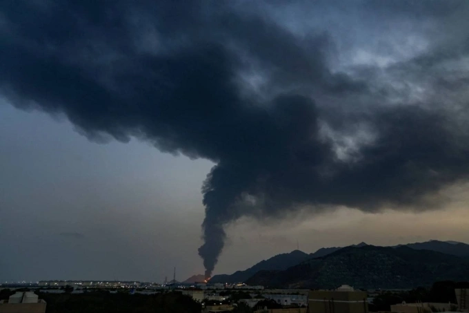 Cảng Fujairah sau vụ tấn công của Iran ngày 4/5. Ảnh: Press TV
