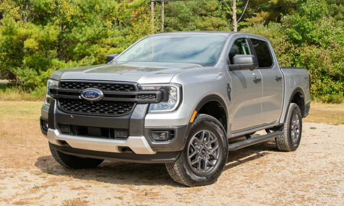 Ford Ranger bị triệu hồi tại Mỹ do lỗi lỏng bu-lông ghế trước. Ảnh: Motor1