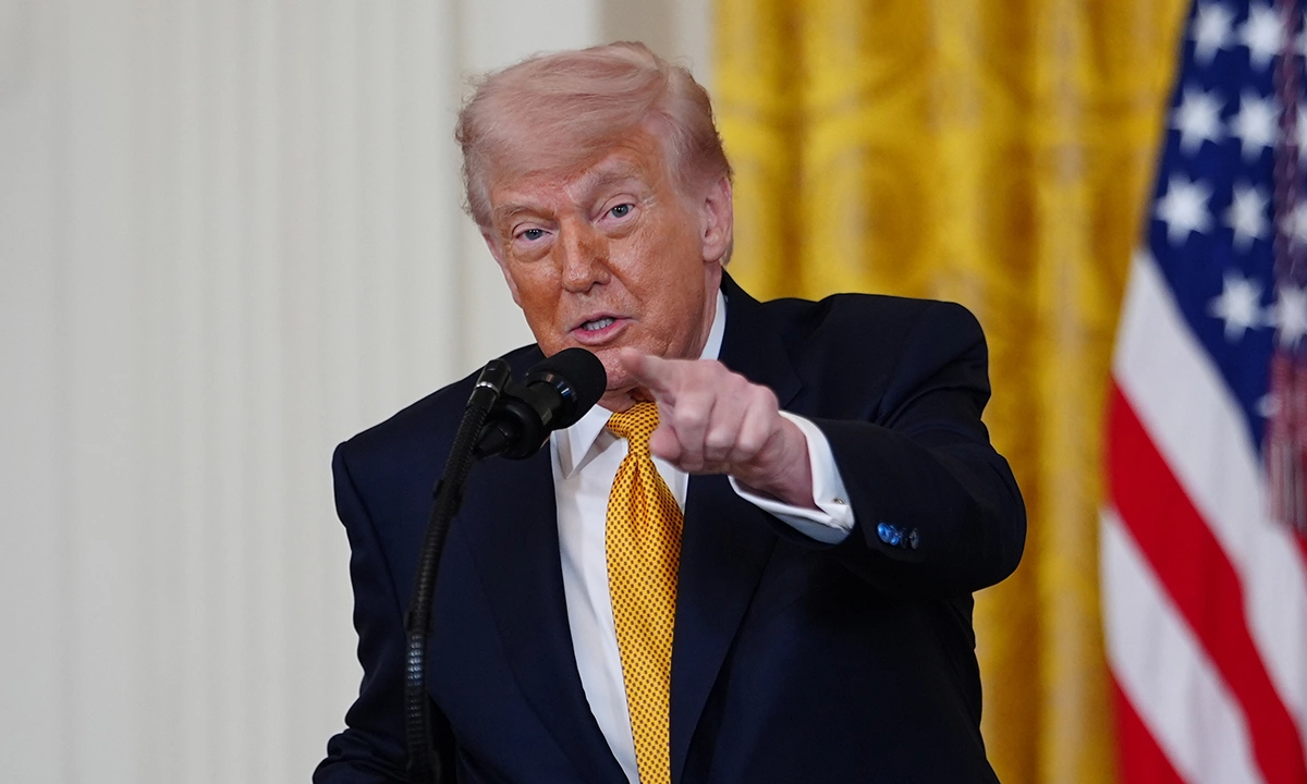 Ông Trump dọa tấn công dữ dội hơn nếu Iran không ký thỏa thuận - Báo VnExpress