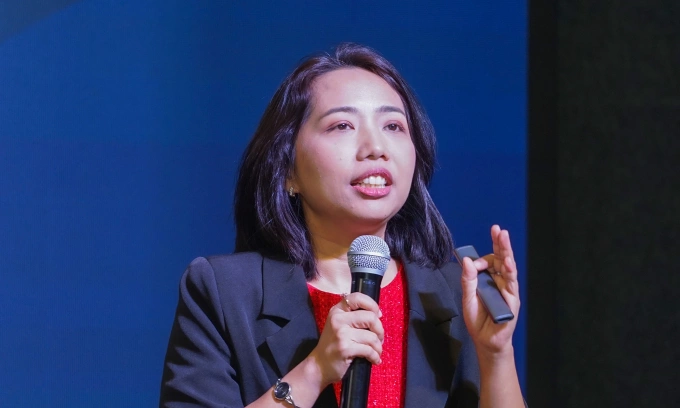 Bà Trần Kim Sa, Quản lý kinh doanh nhóm giải pháp Microsoft 365 SME Việt Nam. Ảnh: Bảo Lâm